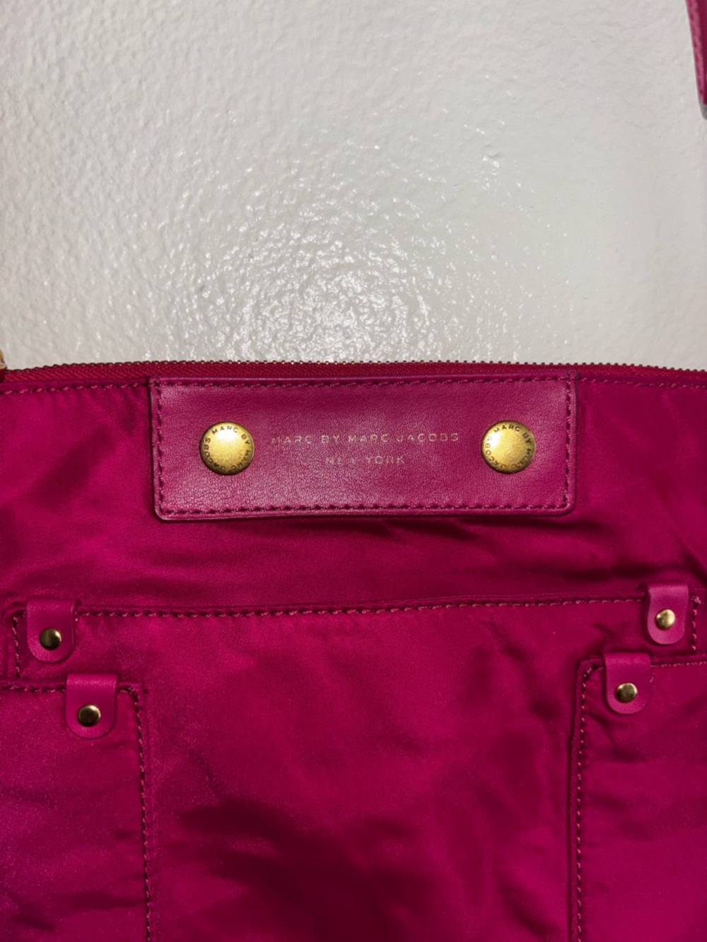 Marc Jacobs Magenta Nylon Crossbody Bag with Gold Hardware - Picture 4 of 6